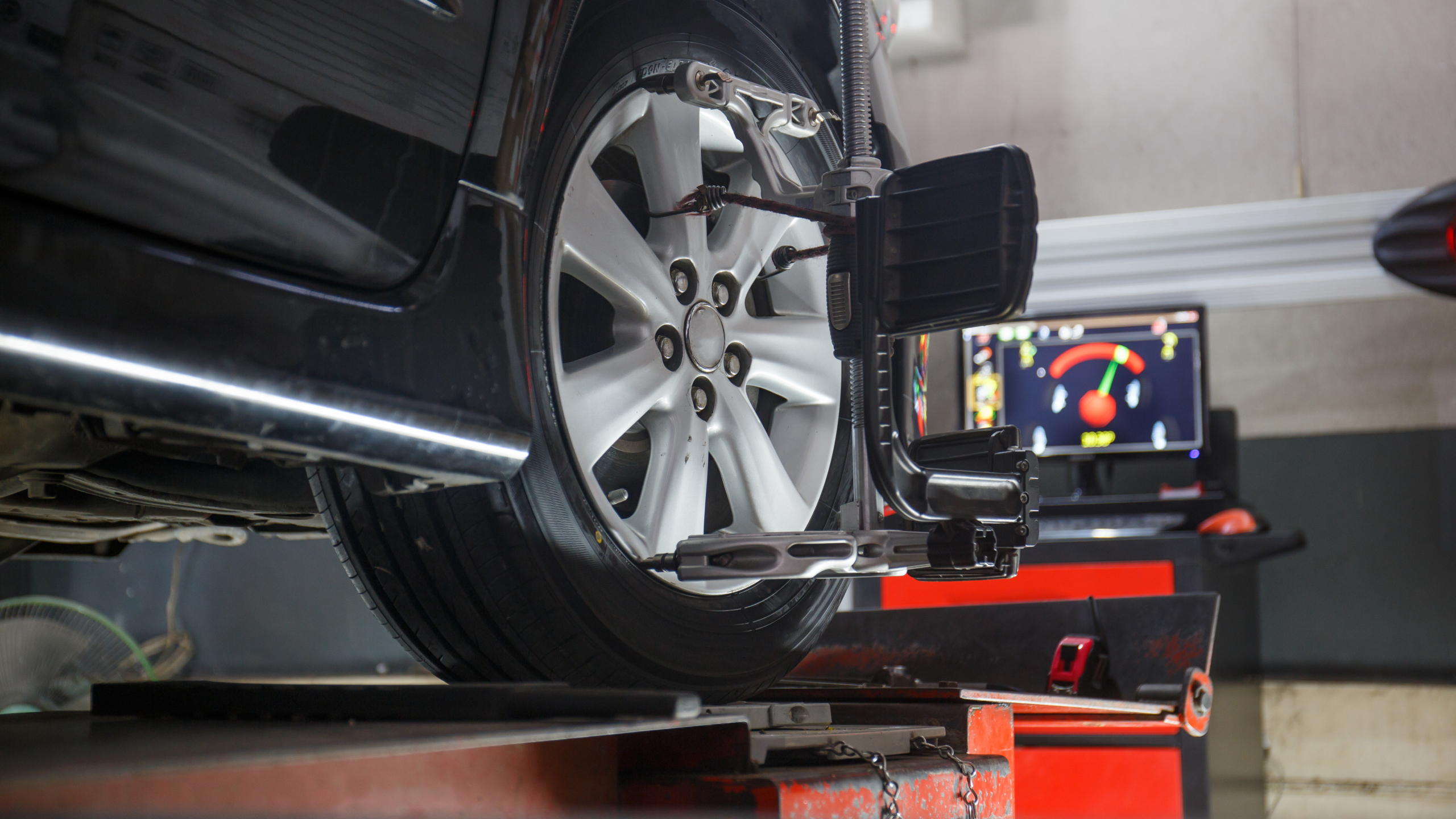 Wheel Alignment Equipment and Testing